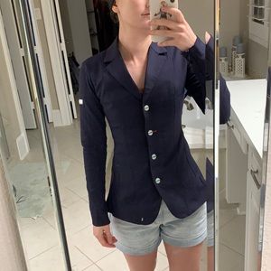 Blue Animo show jacket size D-32.